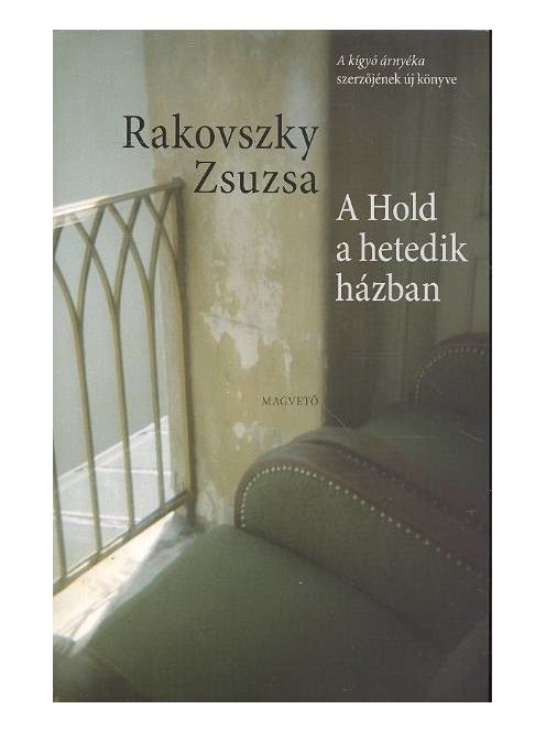A hold a hetedik házban