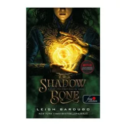 Shadow and Bone - Árnyék és csont - Grisha trilógia 1. (filmes borító) - Fantasy  témájú könyvek és olvasmányok